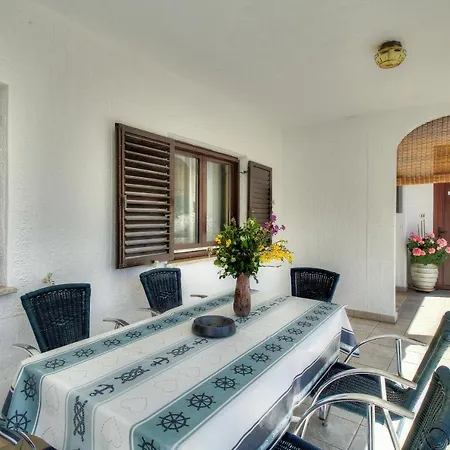 Sonja By Rent Istria Apartman *